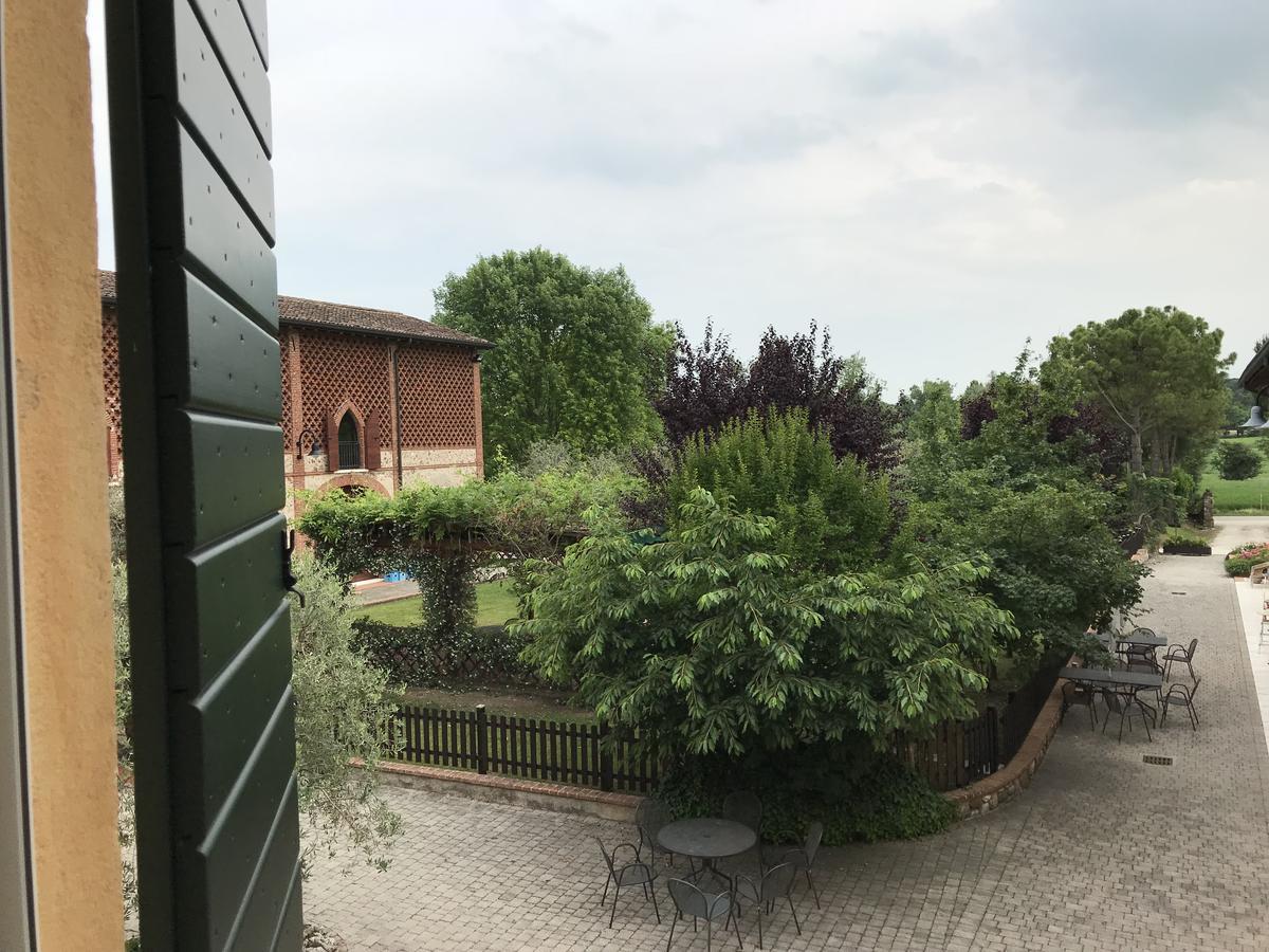 Agriturismo Corte Salandini Hotel Ponti sul Mincio Exterior photo